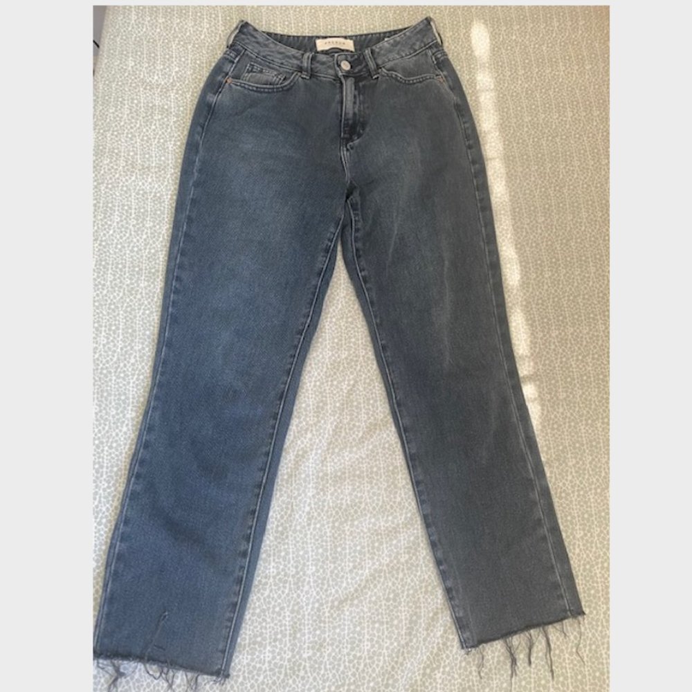 High Waist Dark Gray Pacsun Mom Jeans